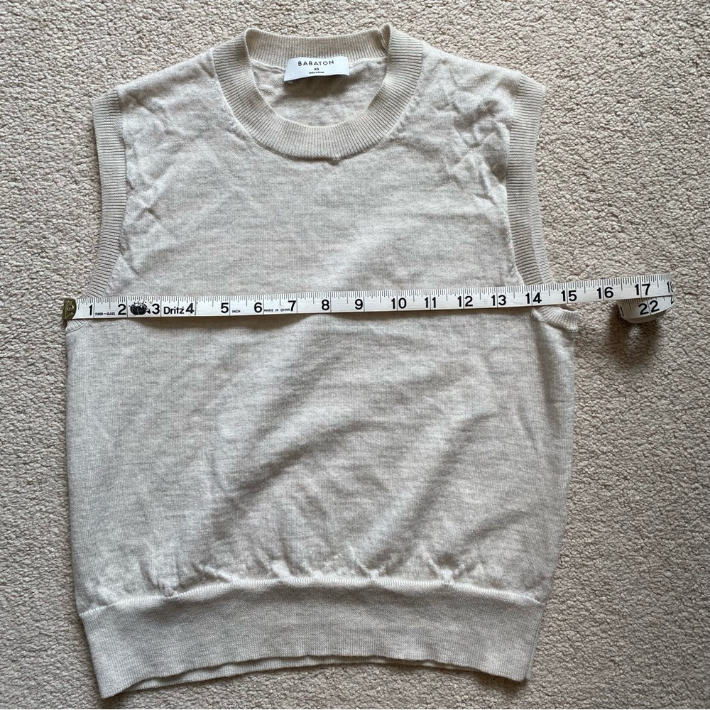 Aritzia Babaton Orta Sweater Vest 100% merino wool size XS - Picture 9 of 12